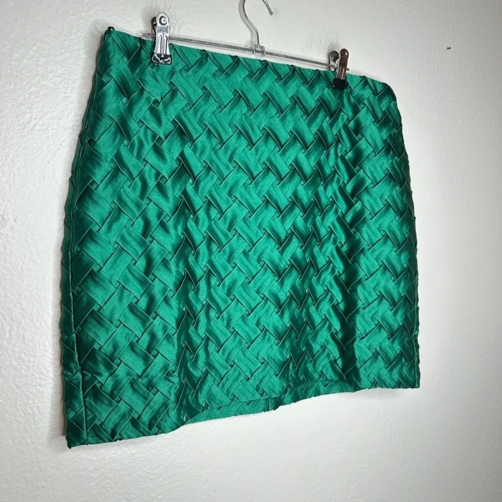 Amanda Uprichard Hope Skirt in Dark Green Basketweave NWT‎ Satin Size L